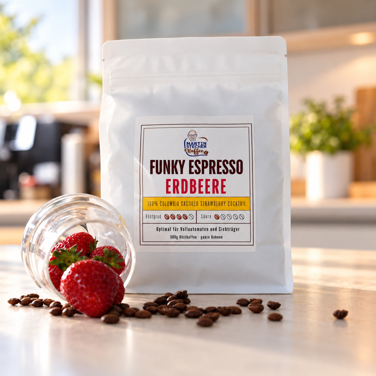 Funky Espresso #1: Colombia Castillo Strawberry Cocktail