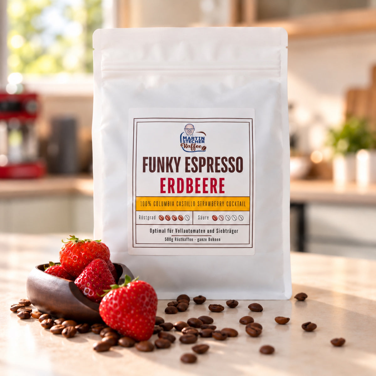 Funky Espresso #1: Colombia Castillo Strawberry Cocktail